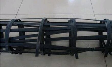 鋼塑土工格柵的定義